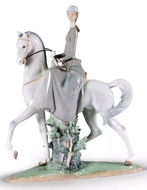 Escultura Lladró Mujer a caballo
