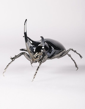 Escultura Lladró Rhinoceros Beetl