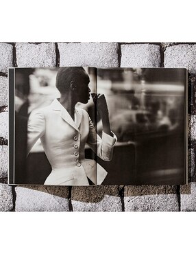 Estuche con libros Peter Lindbergh Dior de Martin Harrison