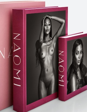 Set 2 libros Naomi de Varios