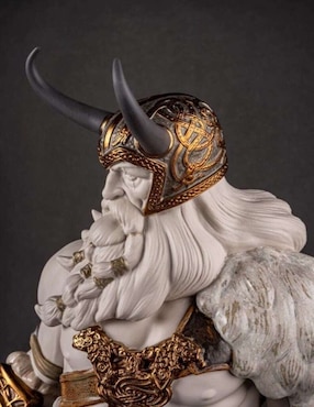 Escultura Lladró Odin de porcelana