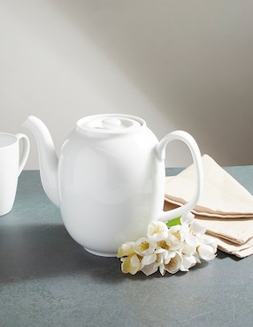 Tetera convencional Noritake de porcelana