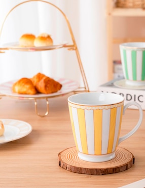 Taza redonda Noritake Carnivale yellow