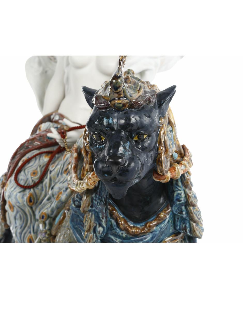 Escultura de porcelana 4