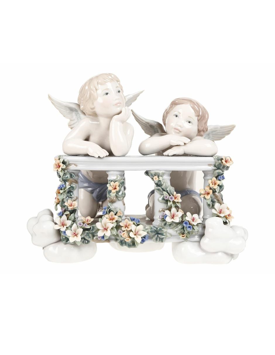 Escultura de porcelana 2