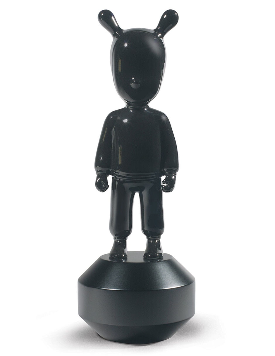 Escultura The Guest Escultura The Guest
