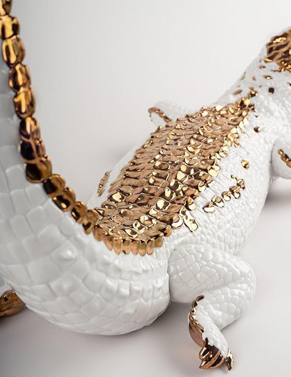 Escultura Cocodrilo blanco