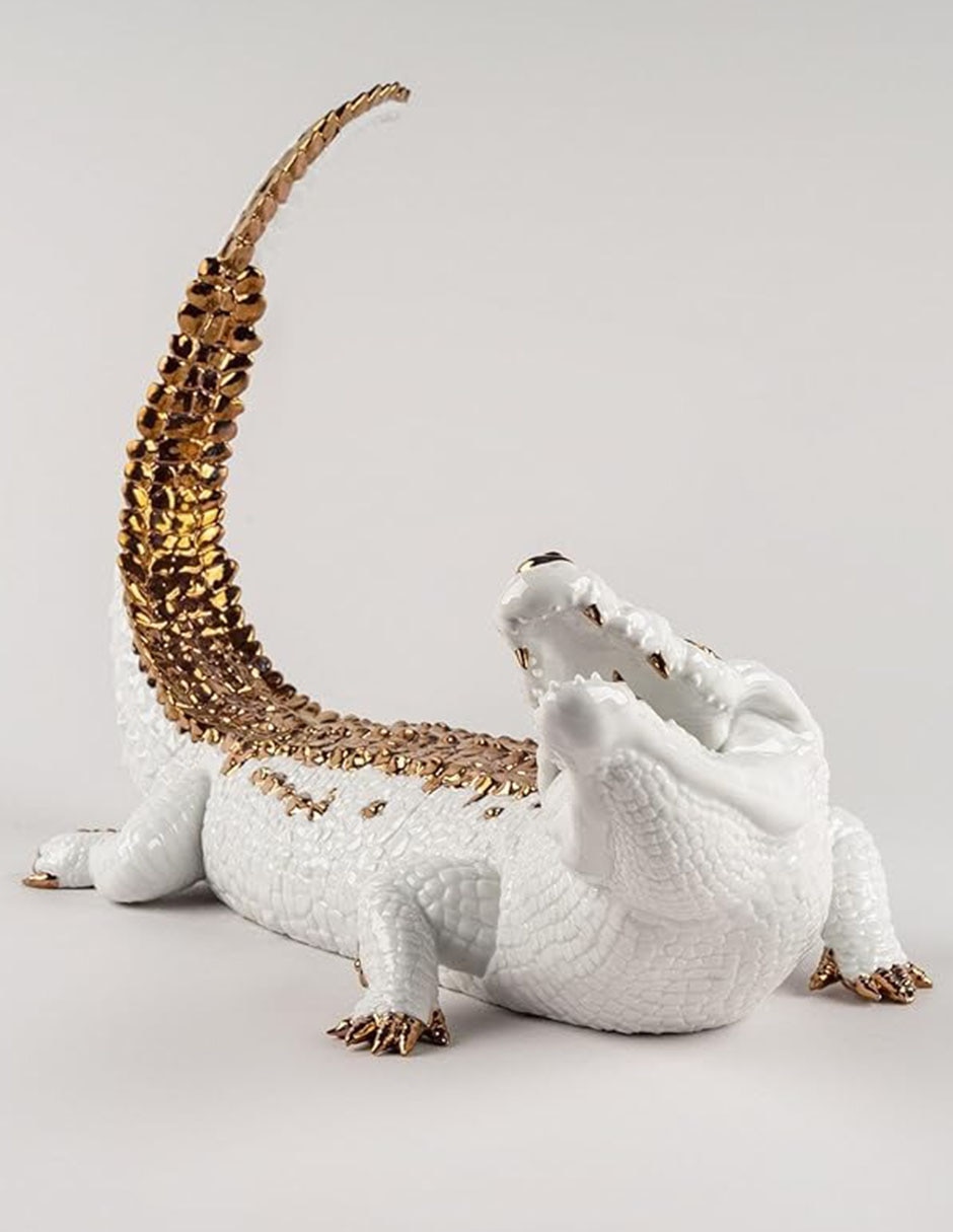 Escultura Cocodrilo blanco 5