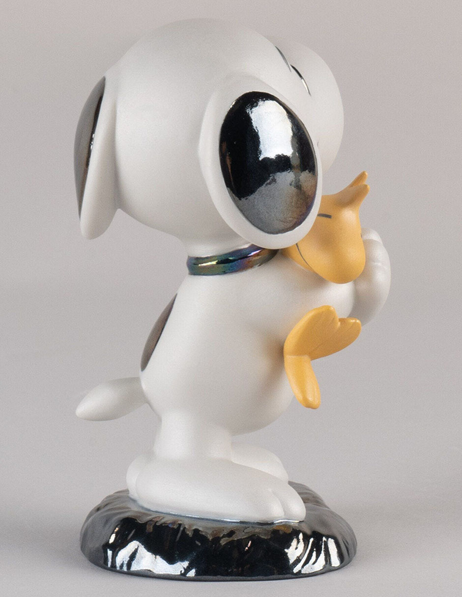 Escultura Snoopy 3