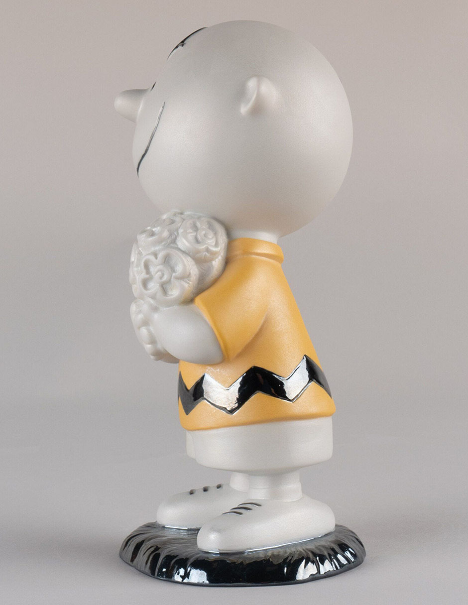 Escultura Charlie Brown 4