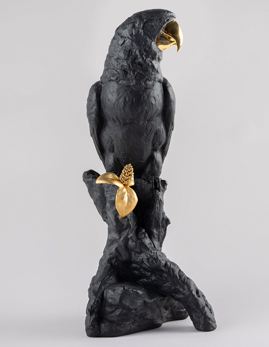 Escultura Macaw Bird 4