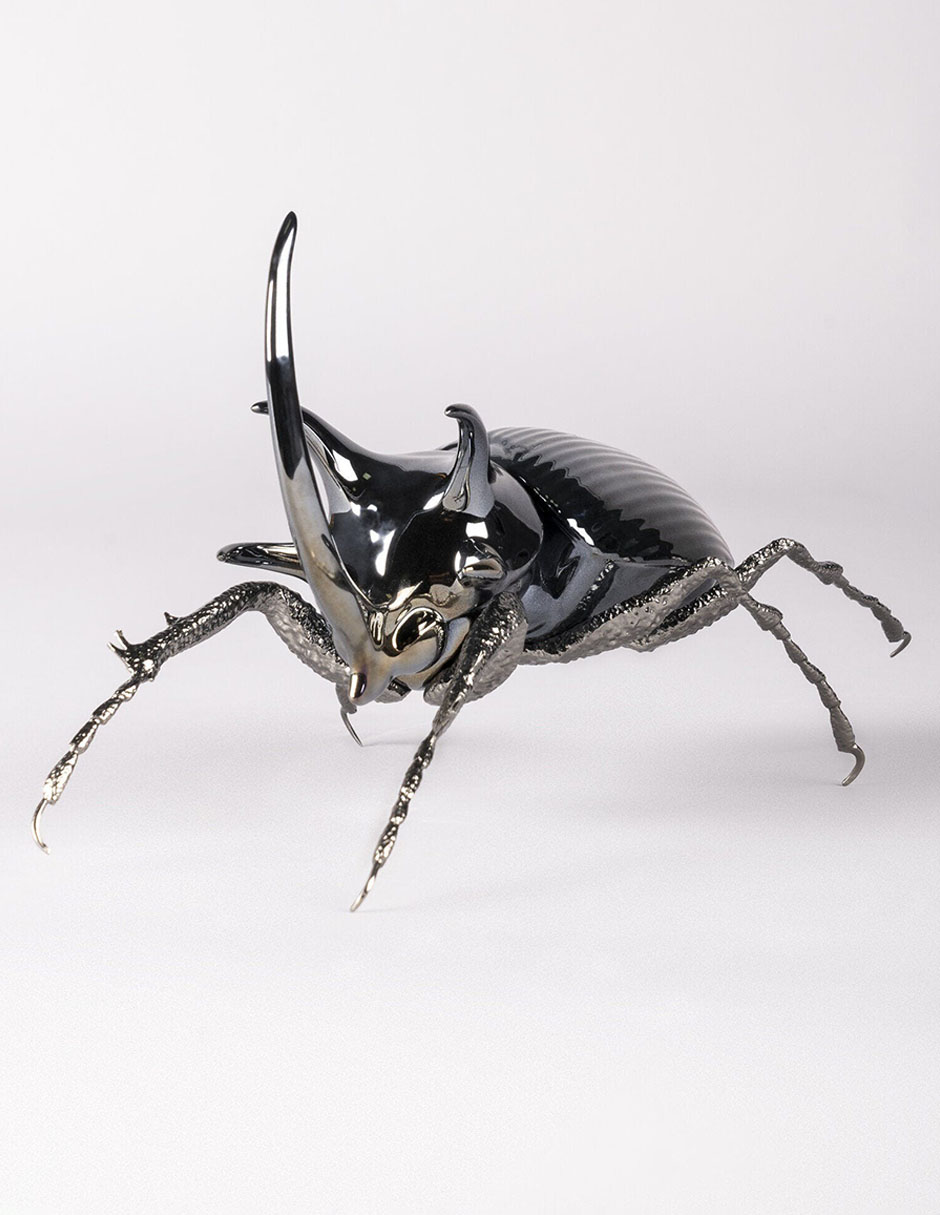 Escultura Rhinoceros Beetl 3