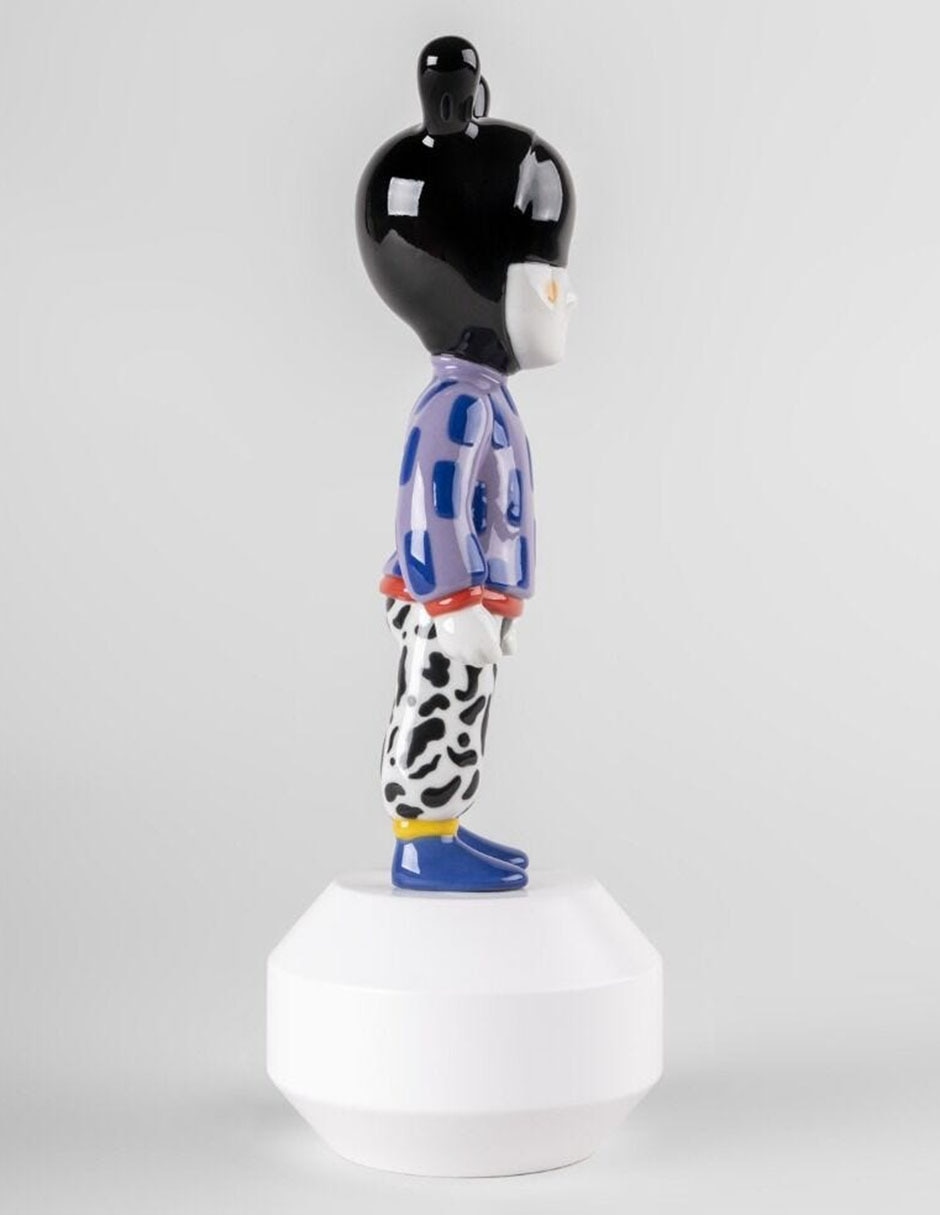 Escultura The Guest By Ca 4