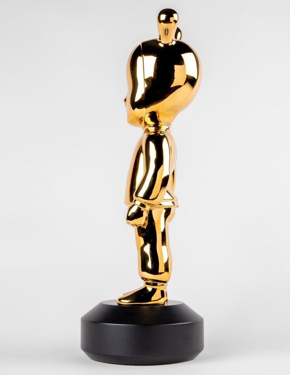 Escultura The Guest Big 2