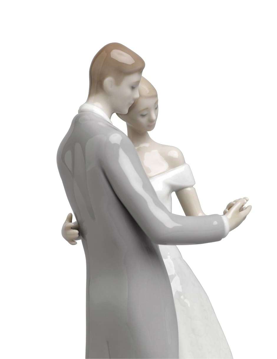 Escultura de porcelana 2