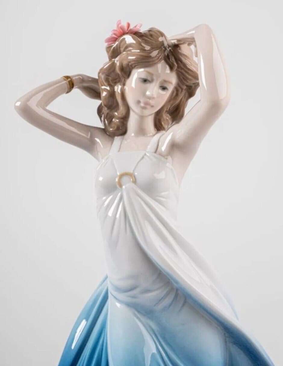 Escultura de porcelana 6