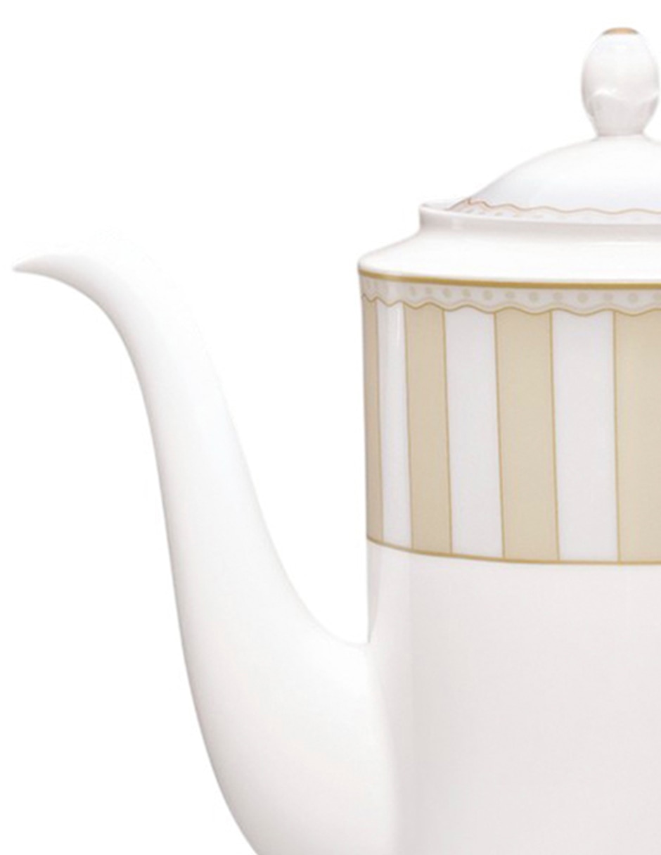 Tetera convencional de porcelana 2