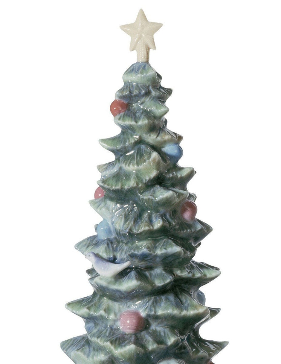 Escultura de porcelana